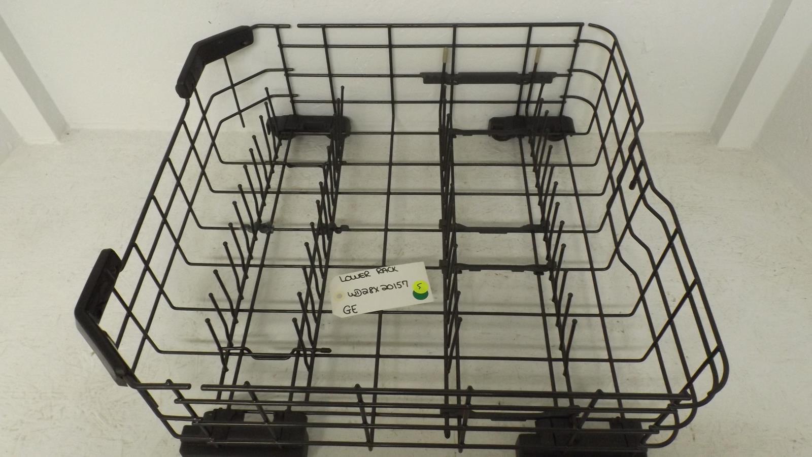 GE DISHWASHER WD28X20157 LOWER RACK (USED) GE DISHWASHER WD28X20157 LOWER RACK (USED)